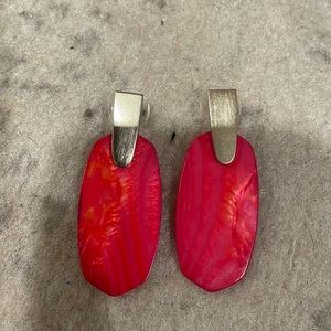 Kendra Scott earring